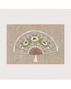 Fan embroidered in petit point on linen. Pattern: white flowers, anemones. Le Bonheur des Dames 3640