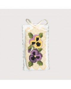 Embroidery kit. Lavender sachet. Victorian Pansies. Textile Heritage Collection. 471133